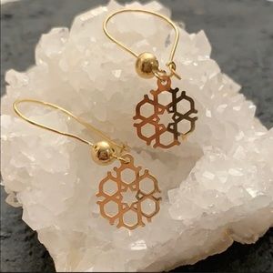 New 18k Solid Gold Hooked Dangling Earrings